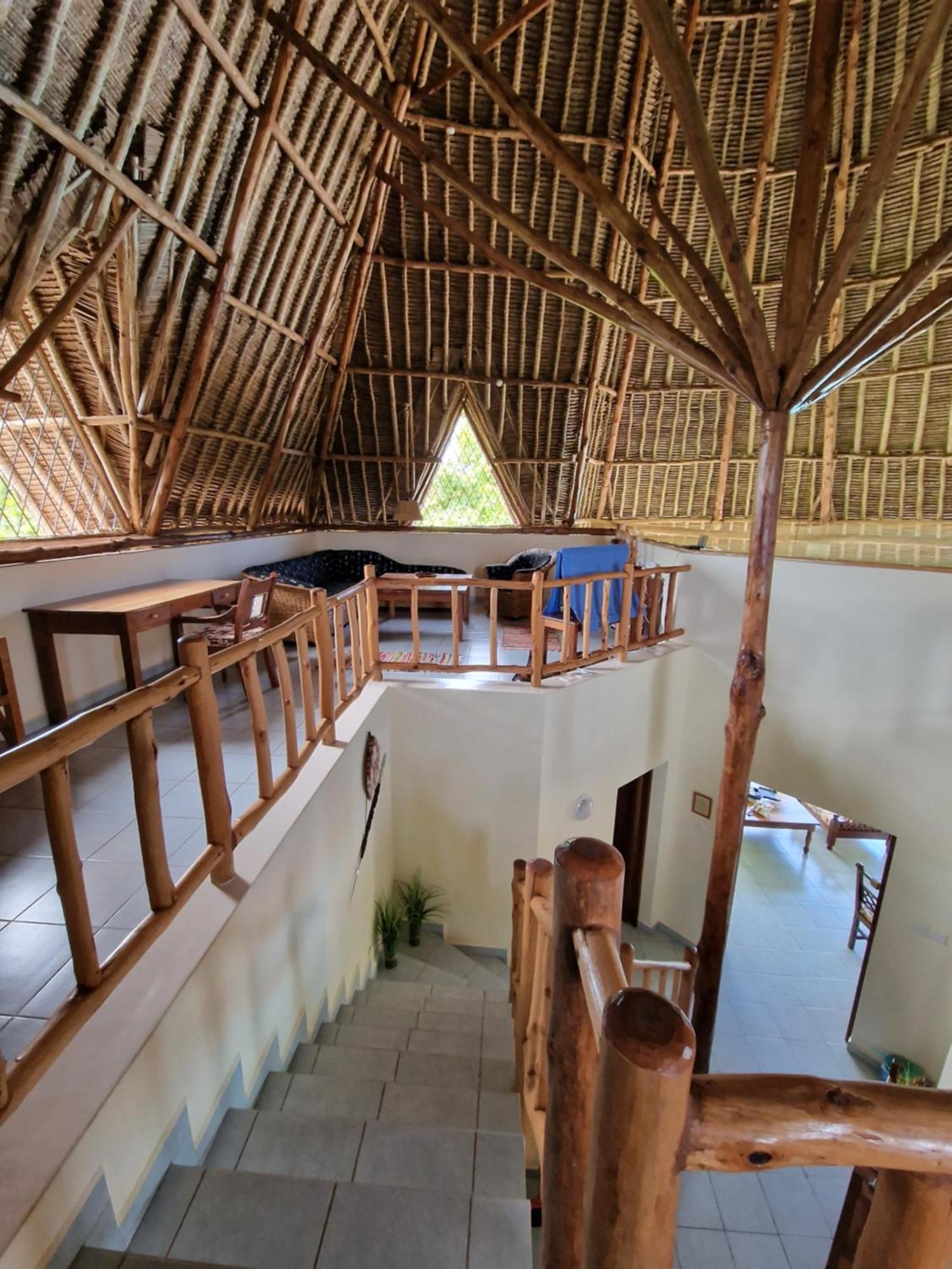 Paradiesische Villa Maisha Mazuri Mit Pool. Terrasse Und Personal Diani Beach Buitenkant foto